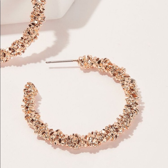 2/$35🖤 Gold Plated Big Textured Hoop Earrings D33 - Picture 3 of 8